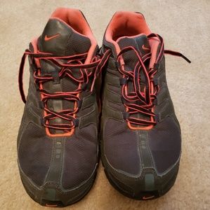 Nike shocks